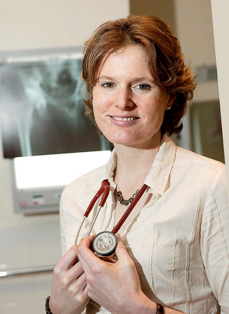 Dr Tammie Downes