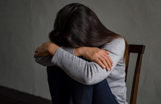 Depressedladyg866049404_1370604-860x557